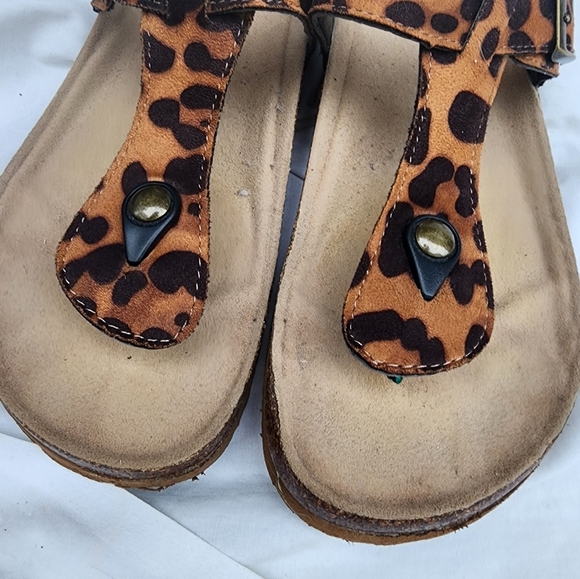 Massimo Birk style cheetah sandals 10 - Picture 4 of 7